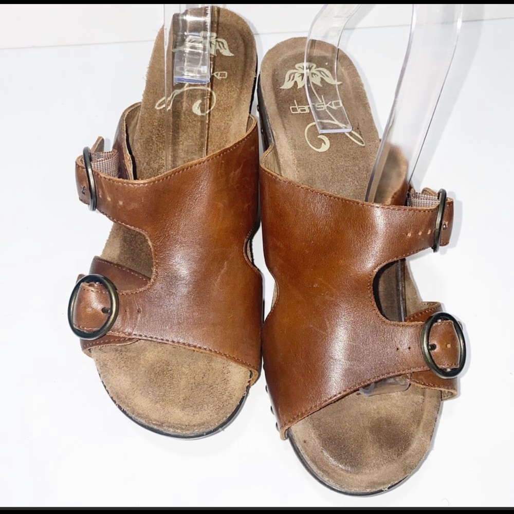 Dansko Women's Fern Wedge Sandal Euro size 40 EUC